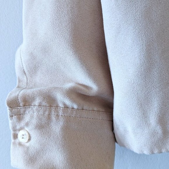 VINTAGE 90s Boxy Faux Suede Blouse Western Retro Neutral Button Up Shirt - Picture 6 of 11